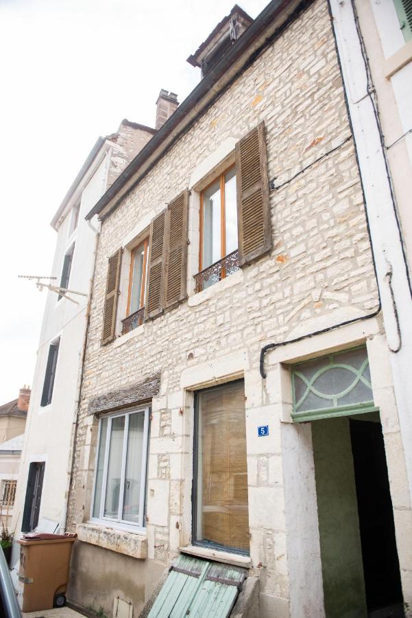 Les Reveries De La Tour Vermenton Exteriör bild